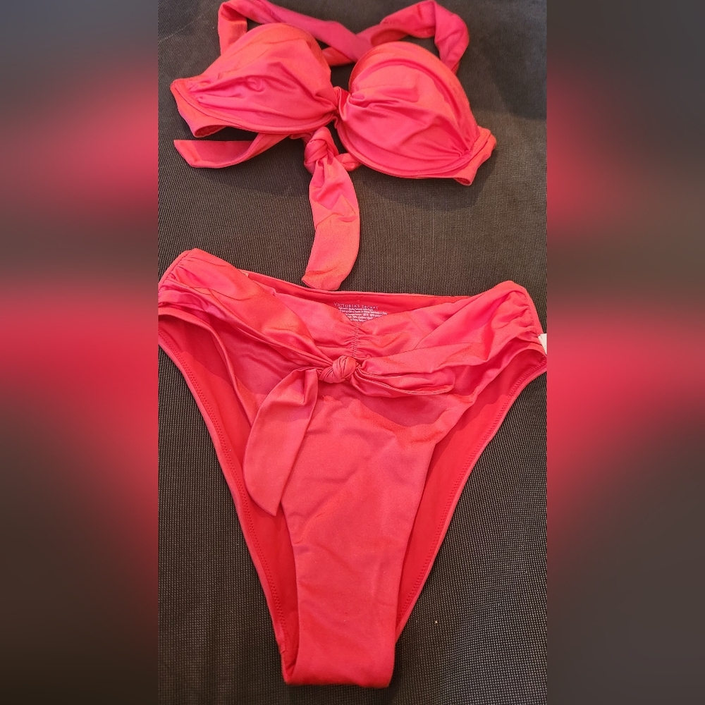 Victoria Secret bikini